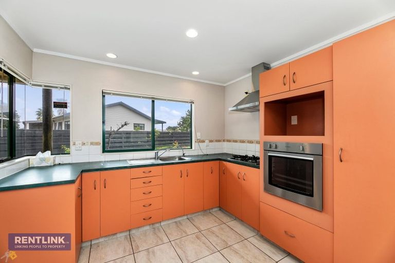 Photo of property in 39 Evans Road, Papamoa Beach, Papamoa, 3118