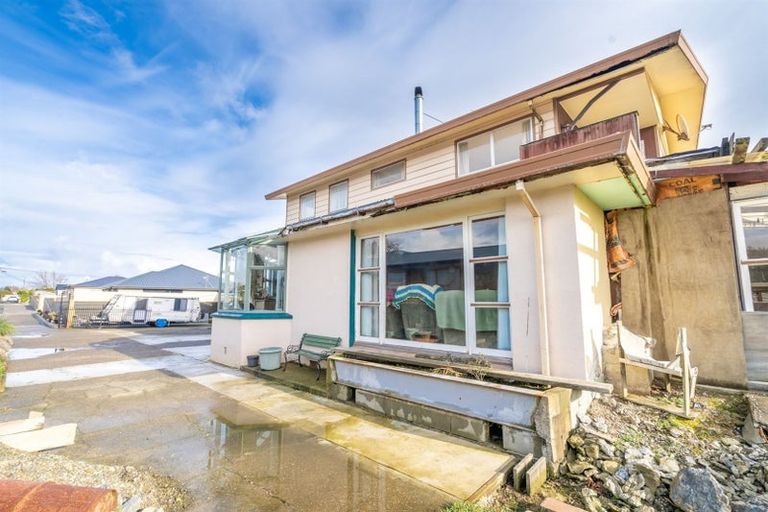 Photo of property in 34 Price Street, Grasmere, Invercargill, 9810