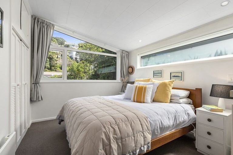 Photo of property in 32 Tavistock Road, Melrose, Wellington, 6023