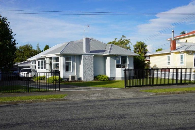 Photo of property in 7 Meadowvale Drive, Levin, 5510