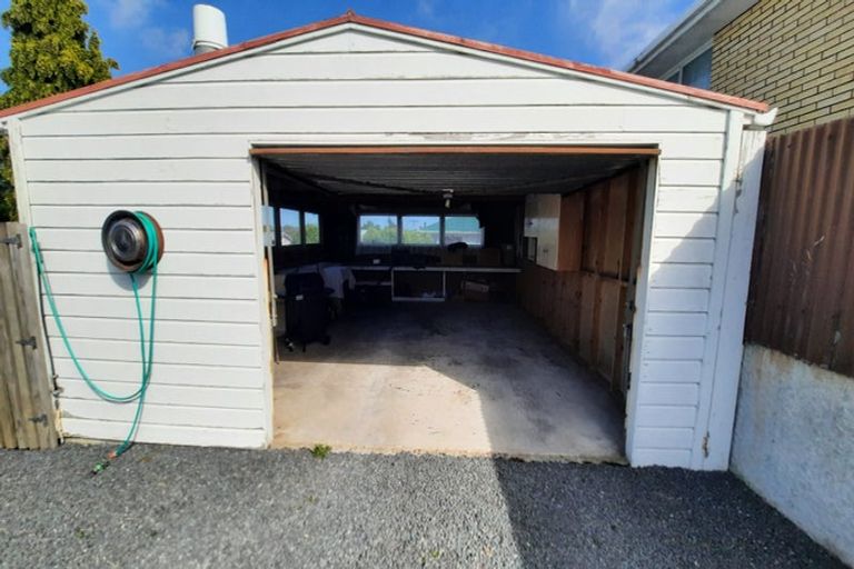 Photo of property in 43 Cromer Street, Balclutha, 9230