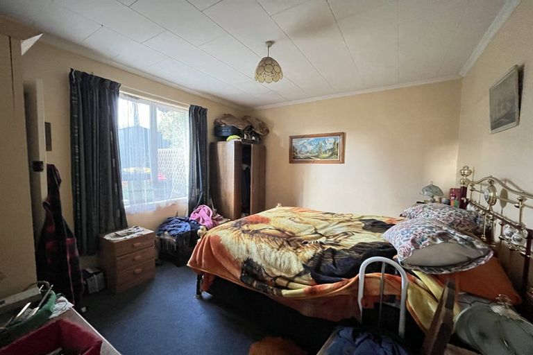 Photo of property in 18 Newarp Street, Balclutha, 9230