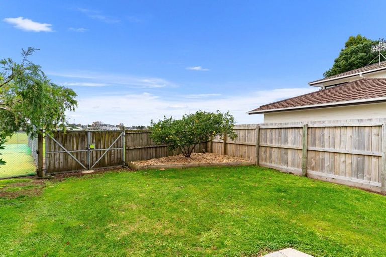 Photo of property in 2/23 Ford Avenue, Te Kamo, Whangarei, 0112