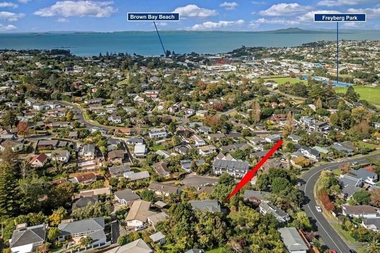 Photo of property in 6 Kegworth Place, Browns Bay, Auckland, 0630