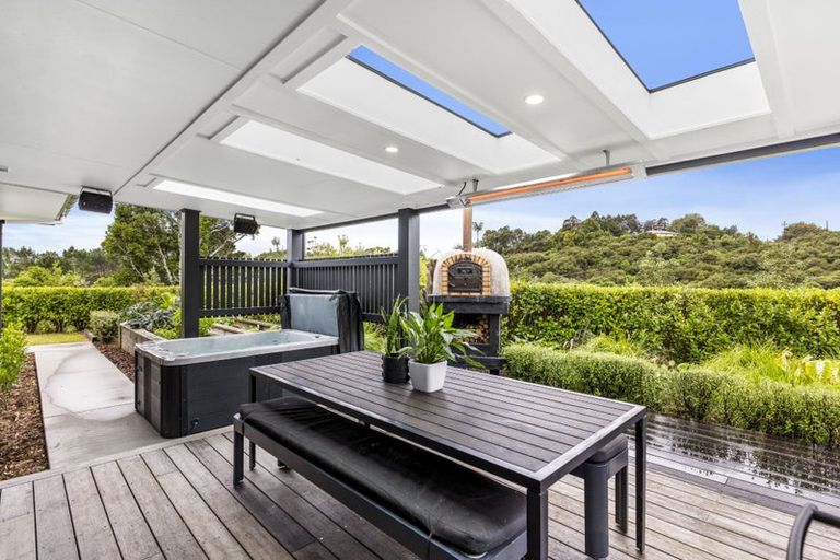 Photo of property in 1 Jack Barry Road, Waitoki, Albany, 0794