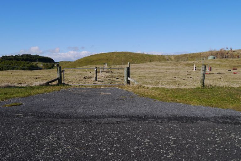 Photo of property in 78 Ross Rise, Kinloch, Taupo, 3385