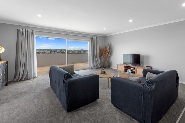 Photo of property in 44 Memorial Drive, Parahaki, Whangarei, 0112