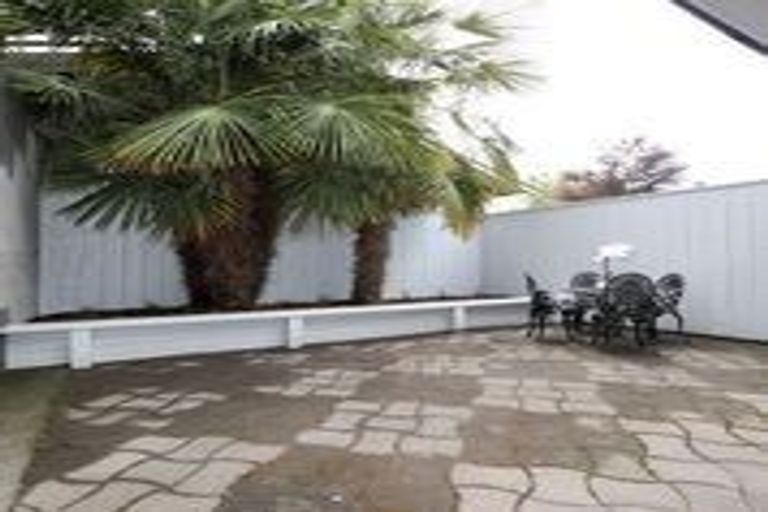 Photo of property in 28b Von Dadelszen Place, Havelock North, 4130