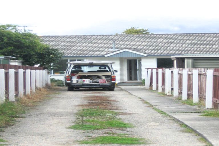 Photo of property in 18 Mountbatten Grove, Clouston Park, Upper Hutt, 5018