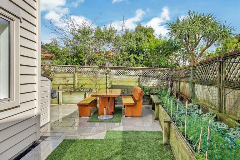 Photo of property in 3a Cromarty Place, Papakowhai, Porirua, 5024