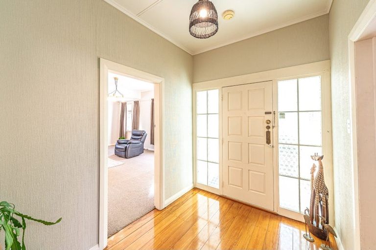 Photo of property in 4 Godwin Crescent, College Estate, Whanganui, 4500