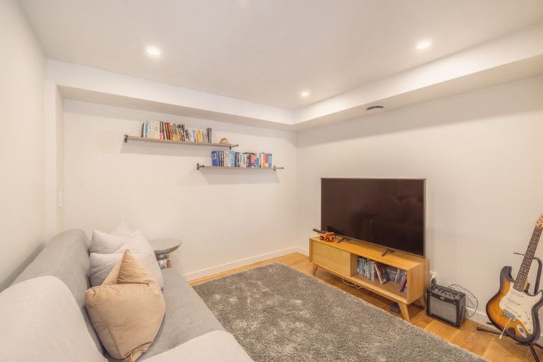 Photo of property in 18 Glamis Place, Cashmere, Christchurch, 8022