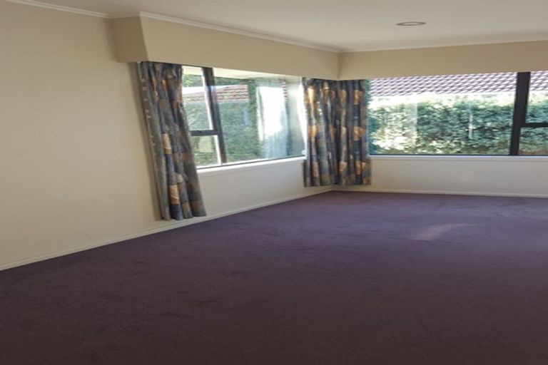 Photo of property in 9 Appleby Crescent, Burnside, Christchurch, 8053