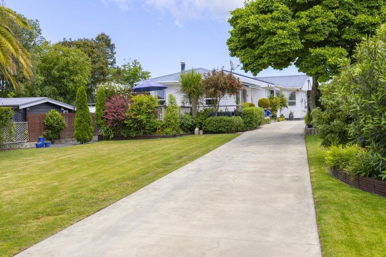 Photo of property in 29 Tamatea Road, Taupo, 3330