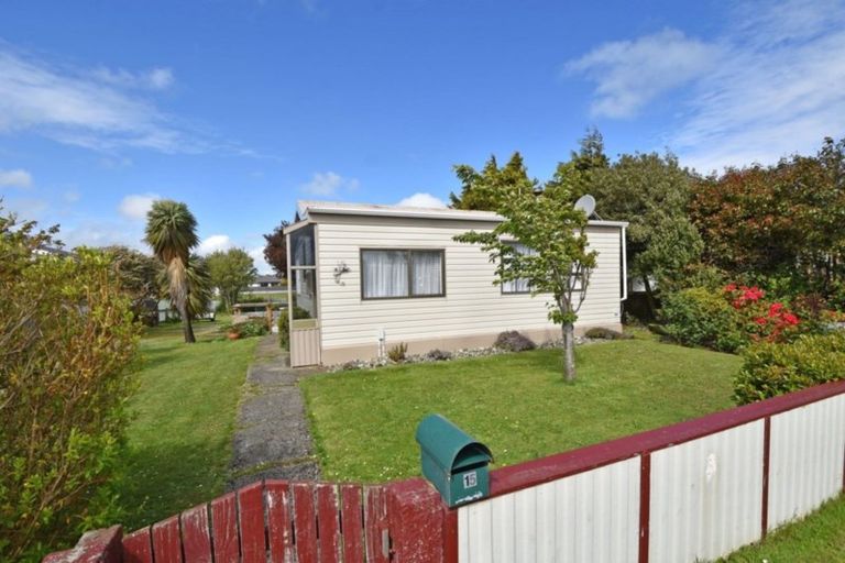 Photo of property in 15 Norwood Street, Newfield, Invercargill, 9812