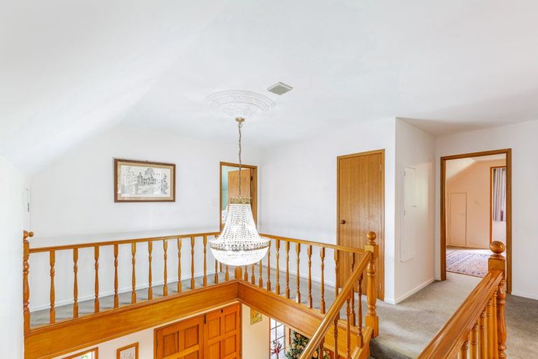 Photo of property in 31 Laingfield Terrace, Laingholm, Auckland, 0604