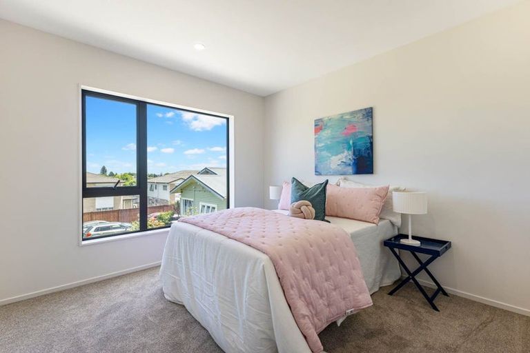 Photo of property in 16f Grande Vue Road, Papatoetoe, Auckland, 2025