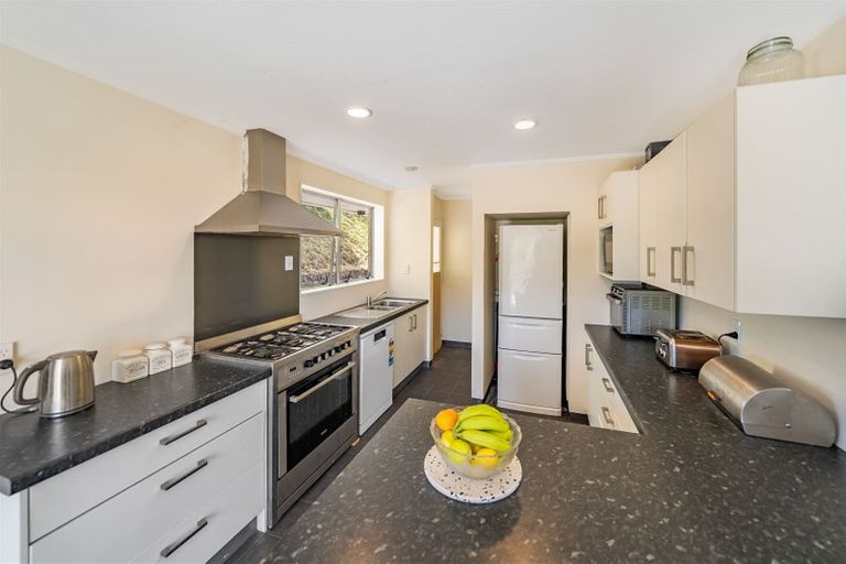 Photo of property in 9 Alleyne Court, Brown Owl, Upper Hutt, 5018