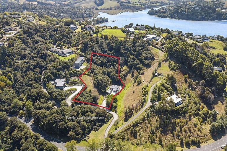 Photo of property in 27 Brick Bay Drive, Sandspit, Warkworth, 0982