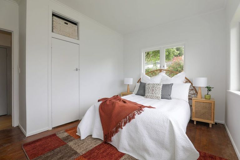 Photo of property in 3 Mountain Road, Western Heights, Rotorua, 3015