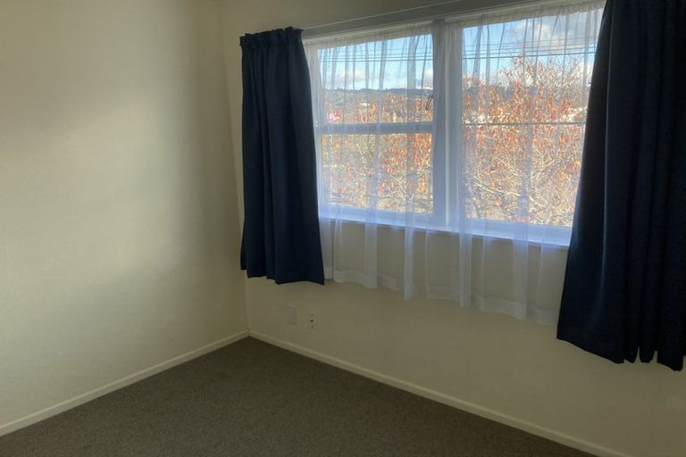 Photo of property in Shakespeare Flats, 8/48 Merton Street, Trentham, Upper Hutt, 5018