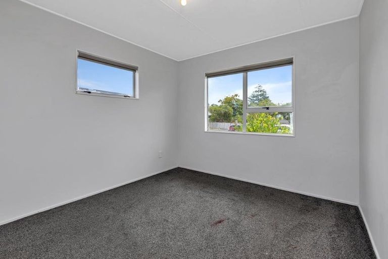 Photo of property in 28 Moki Place, Ruakaka, 0116