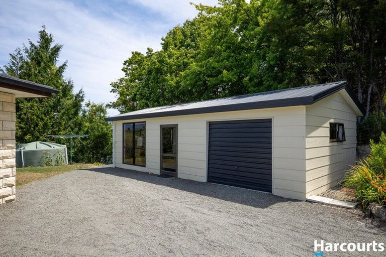 Photo of property in 4 Bronte Road East, Bronte, Upper Moutere, 7173