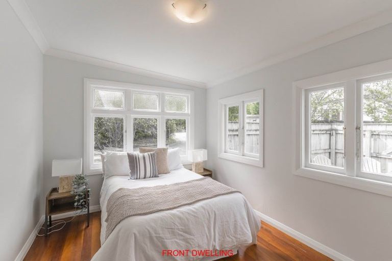 Photo of property in 84 Amohia Street, Paraparaumu, 5032