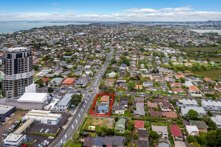 Photo of property in 5 Burns Avenue, Takapuna, Auckland, 0622