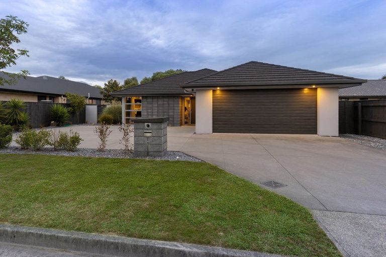 Photo of property in 7 Kitakita Grove, Motueka, 7120