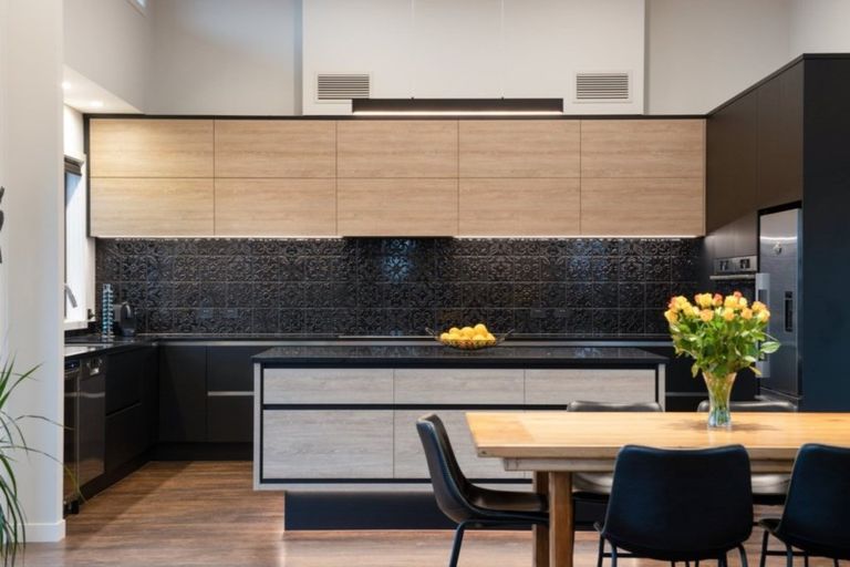 Photo of property in 2 Saint Thomas Avenue, Pyes Pa, Tauranga, 3112