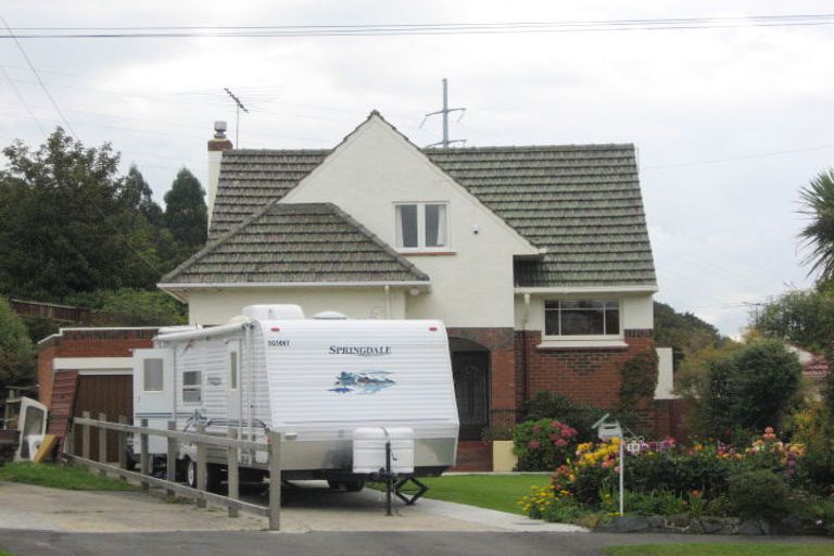 Photo of property in 16 Lisburn Avenue, Caversham, Dunedin, 9012