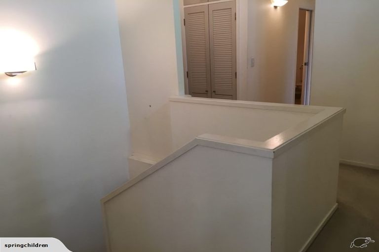 Photo of property in 86 Hattaway Avenue, Bucklands Beach, Auckland, 2012