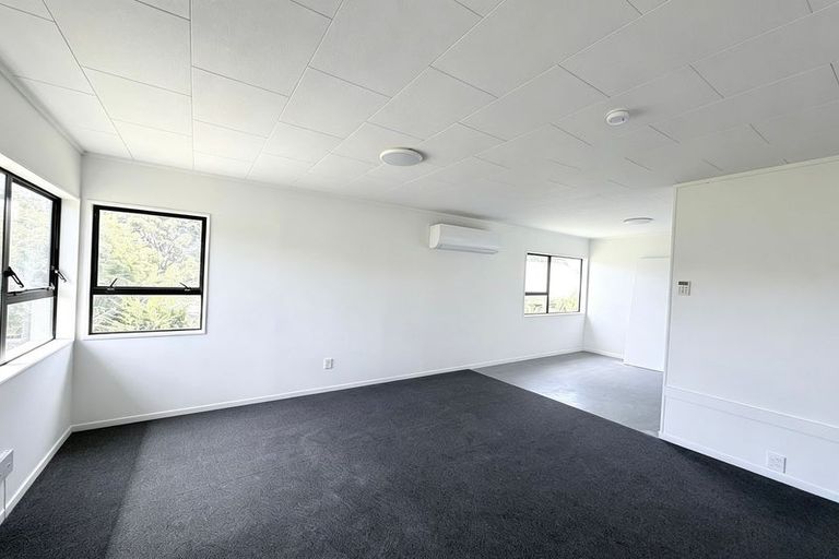 Photo of property in 6 Sachel Place, Ranui, Auckland, 0612