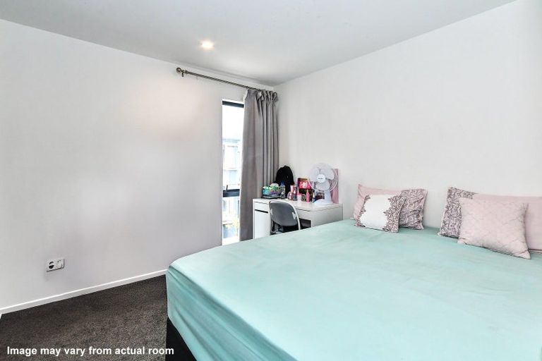 Photo of property in 15 Papa Takaro Lane, Flat Bush, Auckland, 2019