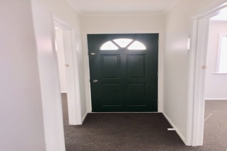 Photo of property in 51 Cargill Street, Papakura, 2110