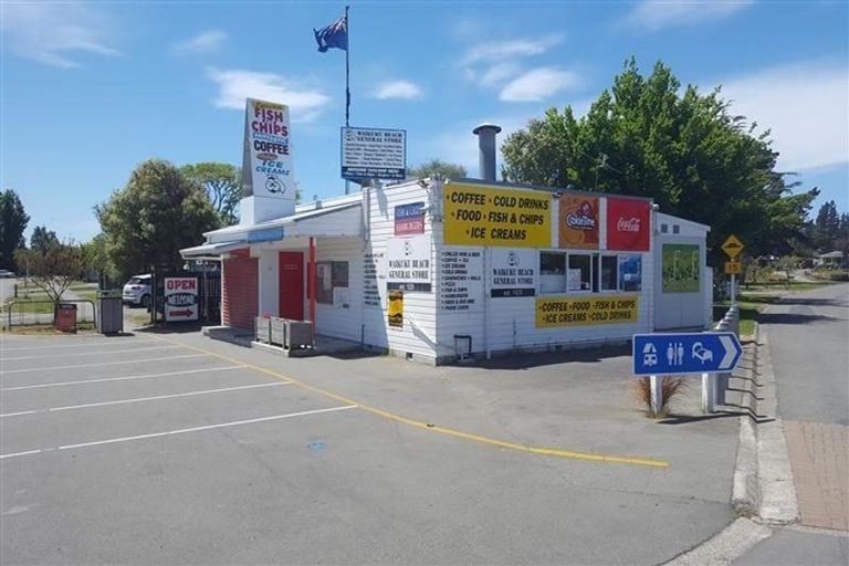 Photo of property in 4 Domain Terrace, Waikuku Beach, 7473