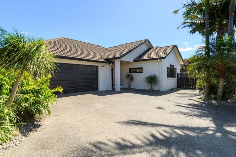 Photo of property in 144 Tuihana Drive, Papamoa Beach, Papamoa, 3118