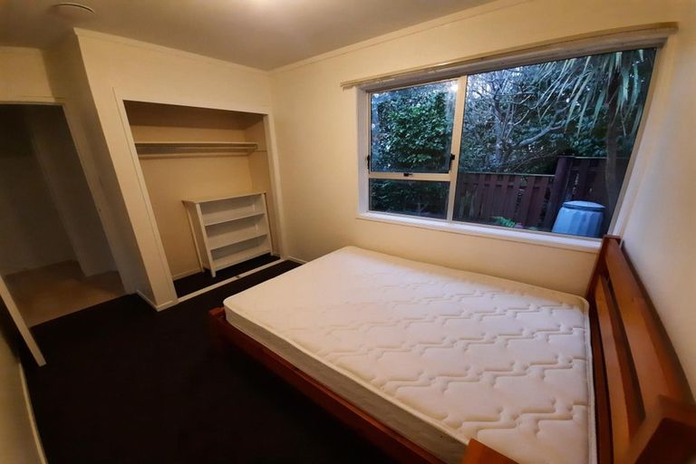 Photo of property in 2/60 Aurea Avenue, Pakuranga, Auckland, 2010