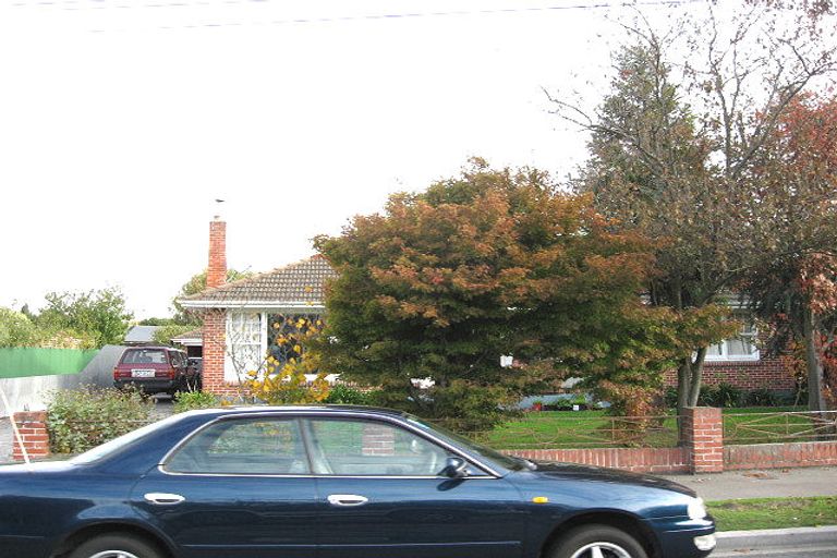 Photo of property in 25 Wilfrid Street, Ilam, Christchurch, 8041