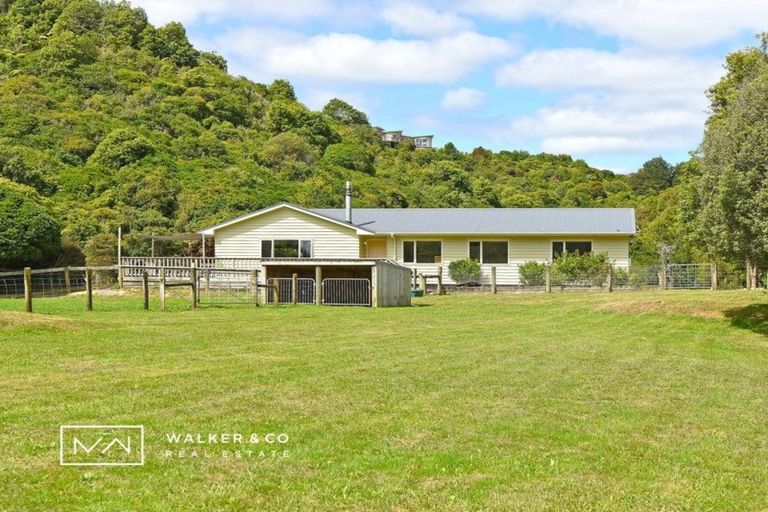 Photo of property in 120 Moonshine Hill Road, Moonshine Valley, Upper Hutt, 5371
