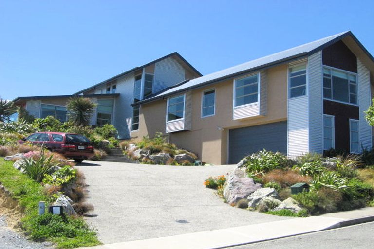Photo of property in 12 Windsor Drive, Britannia Heights, Nelson, 7010