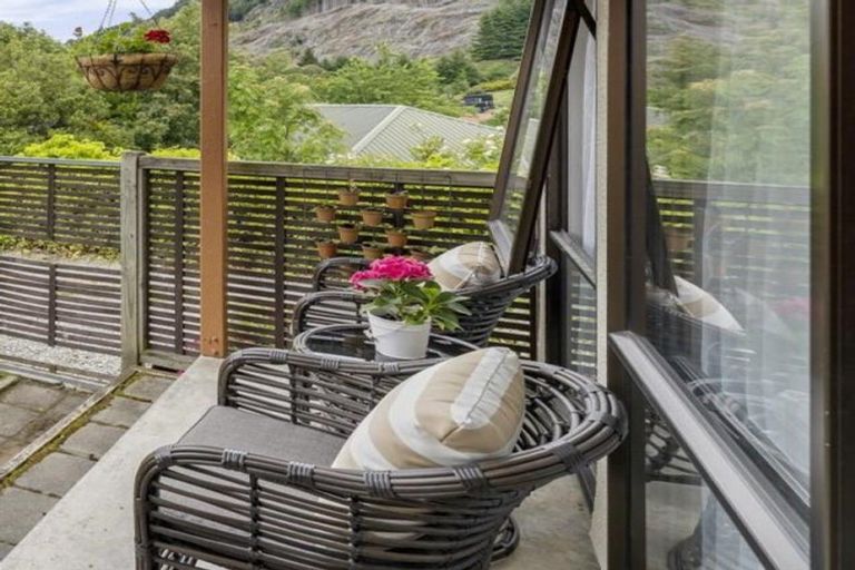 Photo of property in 25c Williams Street, Sunshine Bay, Queenstown, 9300