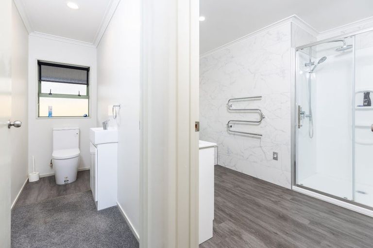 Photo of property in 49 Western Heights Drive, Western Heights, Hamilton, 3200