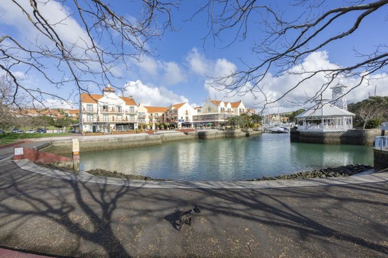 Photo of property in 78 Harbour Village Drive, Gulf Harbour, Whangaparaoa, 0930