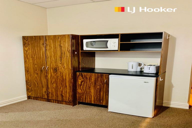 Photo of property in 5 Anzac Avenue, Dunedin Central, Dunedin, 9016