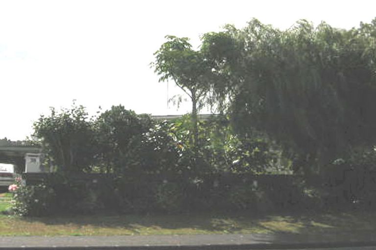 Photo of property in 38 Sunnynook Road, Sunnynook, Auckland, 0620