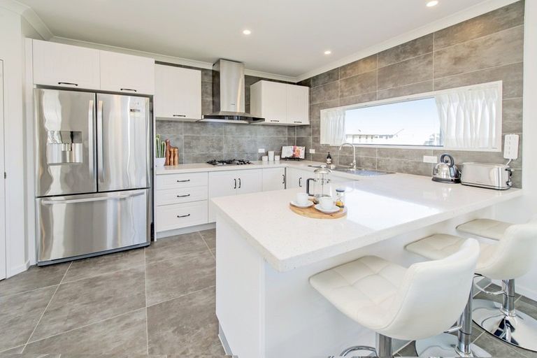 Photo of property in 39 Bradbury Avenue, Rolleston, 7614