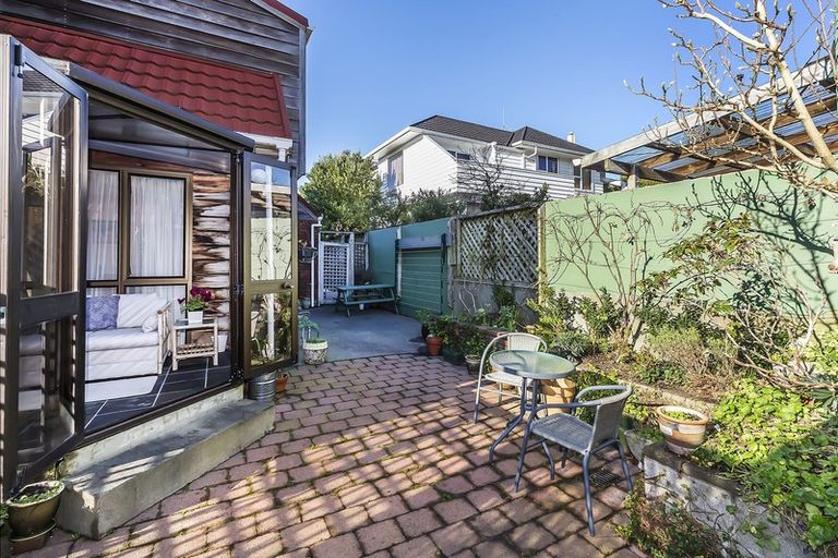 Photo of property in 14b Agra Crescent, Khandallah, Wellington, 6035