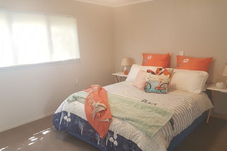 Photo of property in 4 Jenkins Place, Manurewa East, Auckland, 2102